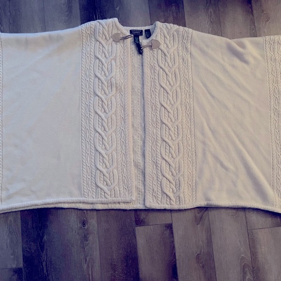 Ralph Lauren 100% Wool sweater, shawl - Picture 3 of 7